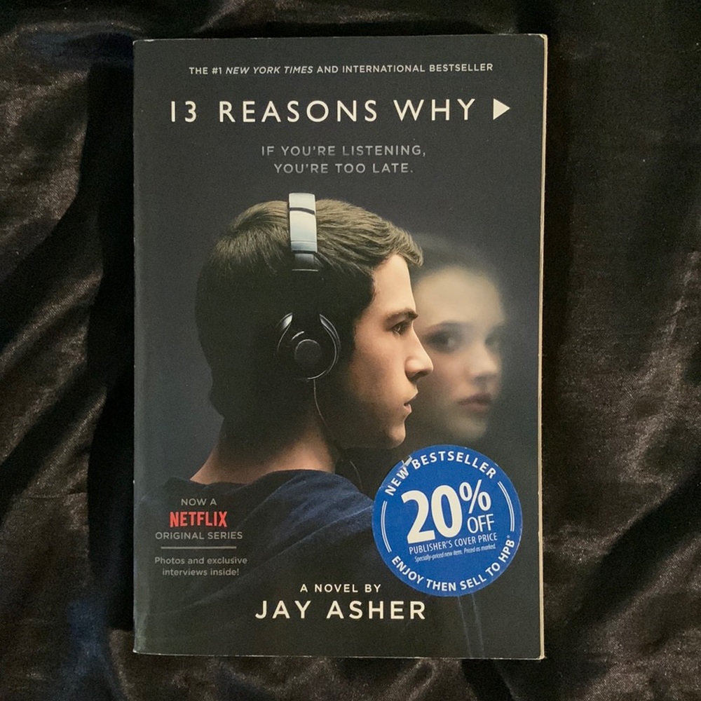 BOOK/ 13 Reasons Why